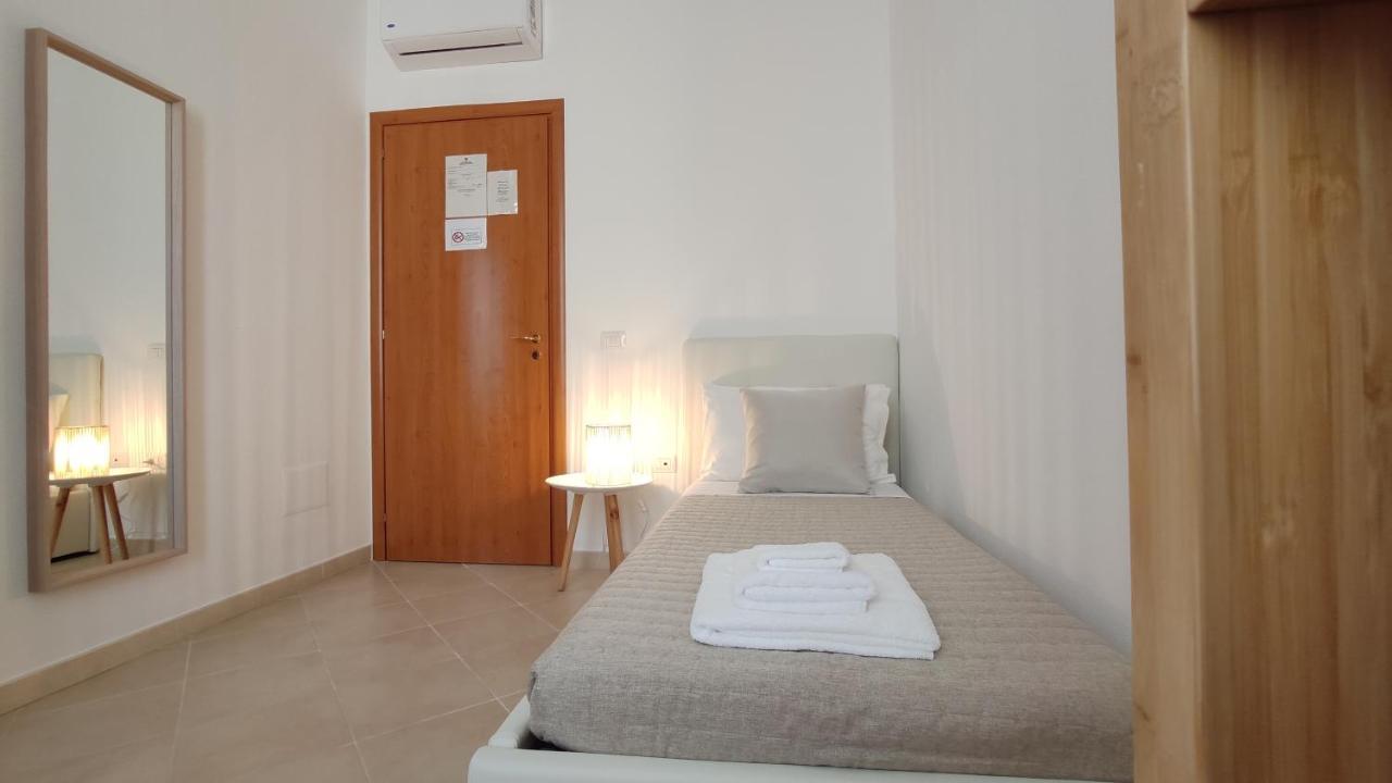 Nell'Azzurro Hotel Cagliari Exterior foto