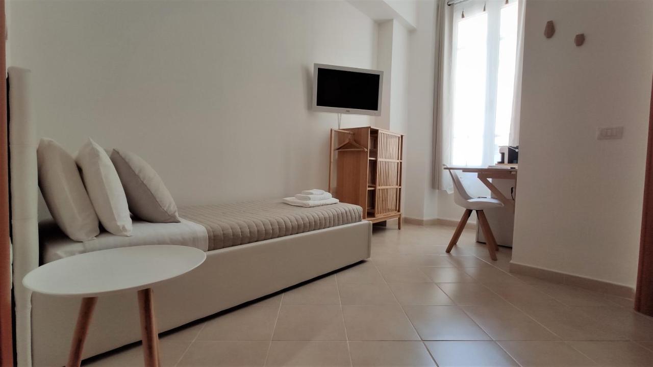 Nell'Azzurro Hotel Cagliari Exterior foto