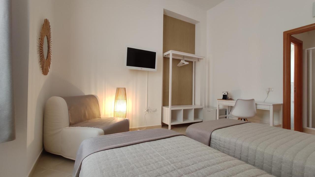 Nell'Azzurro Hotel Cagliari Exterior foto
