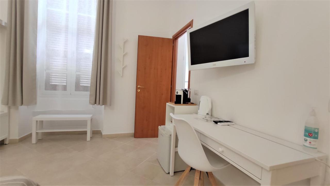 Nell'Azzurro Hotel Cagliari Exterior foto