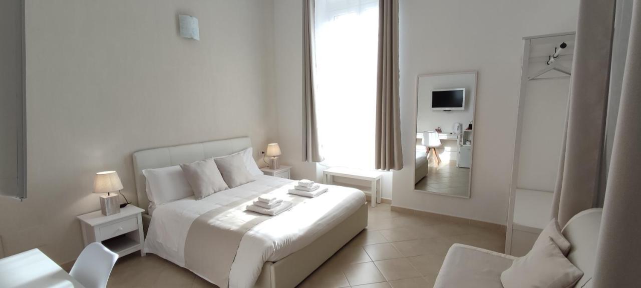 Nell'Azzurro Hotel Cagliari Exterior foto
